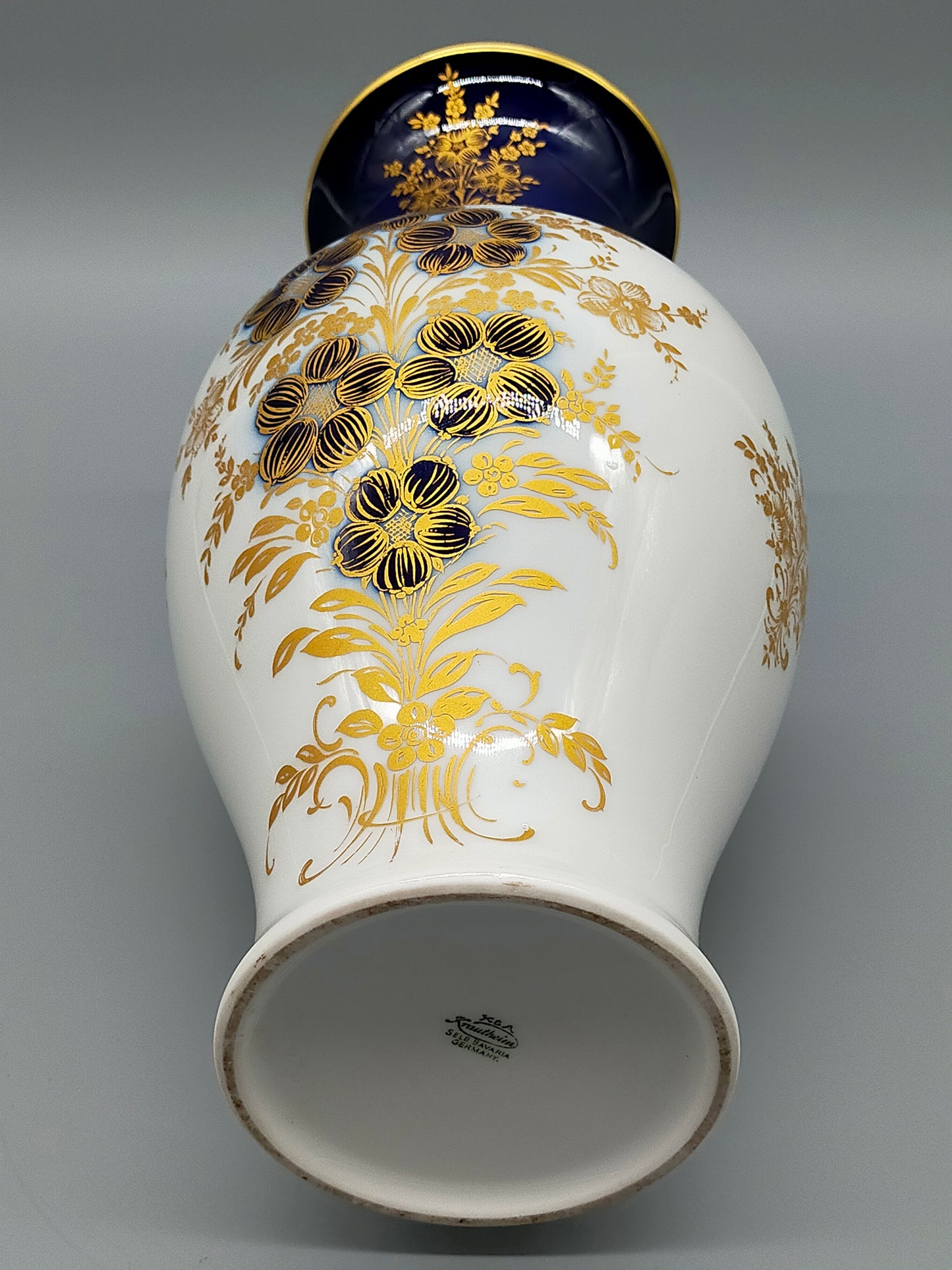 Edle Krautheim Selb Bavaria Vase  Prunkvase mit Golddekor und Kobaltblau