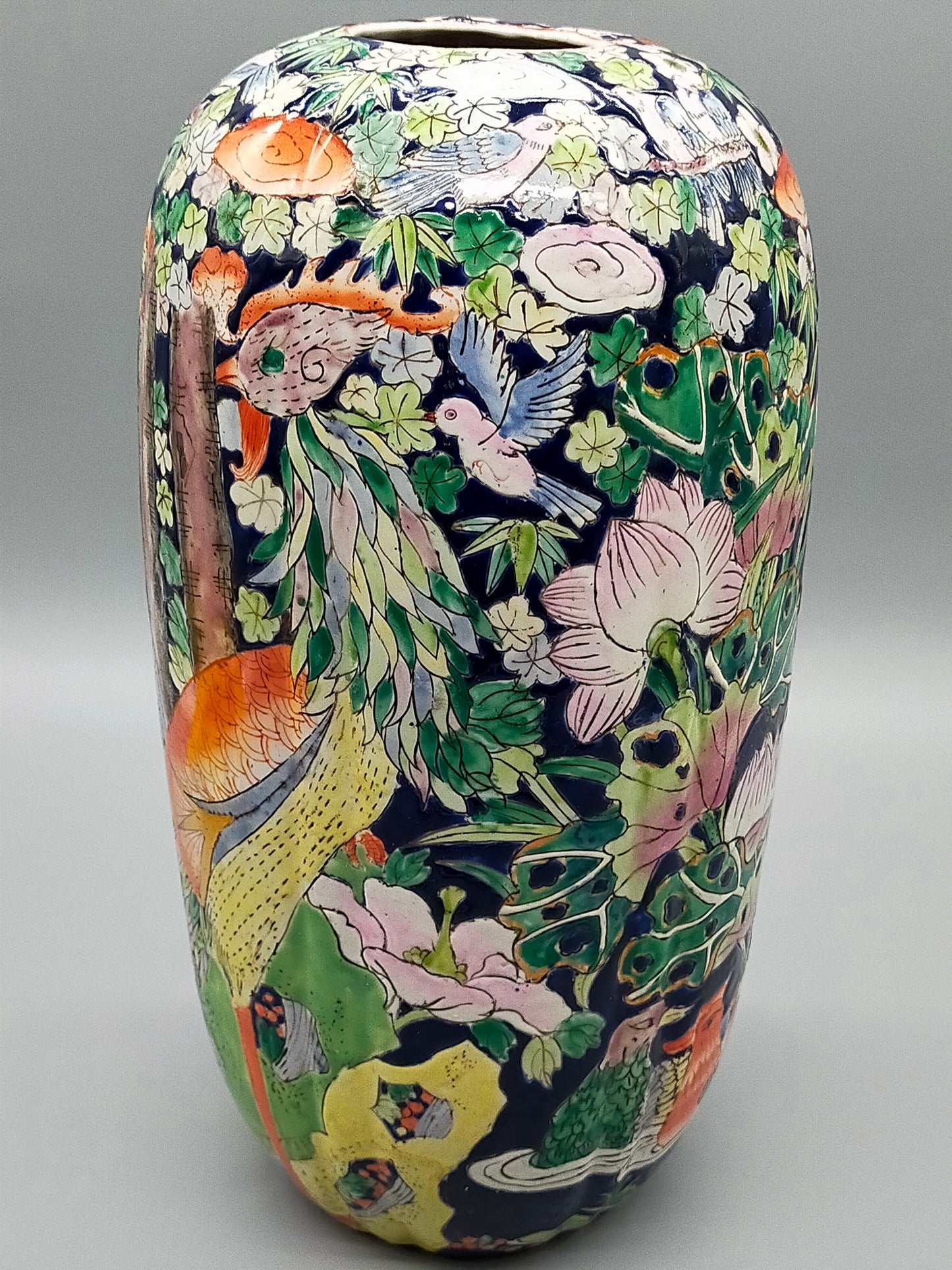 Chinesische Famille Rose Vase Große Prunkvase mit Vogelmotiven