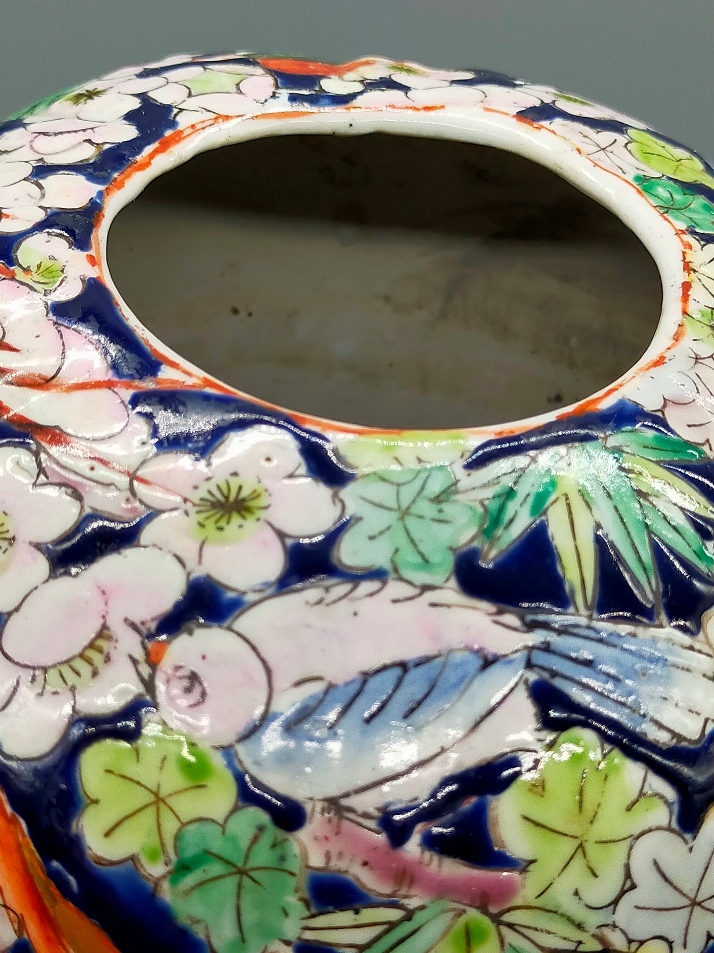 Chinesische Famille Rose Vase Große Prunkvase mit Vogelmotiven