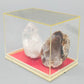 Exklusives Mineralien Set mit Bergkristall und Achat Geode in Vitrine