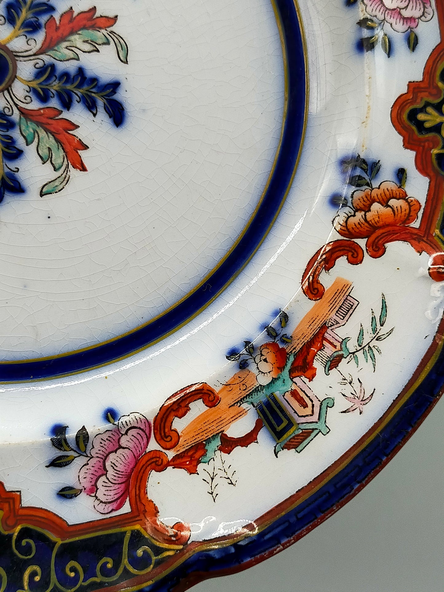 Antiker  Wallerfangen Wandteller – Imari Stil Chinoiserie