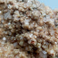 Faszinierende Mineralienstufe mit Bergkristall Sulfidmineralen