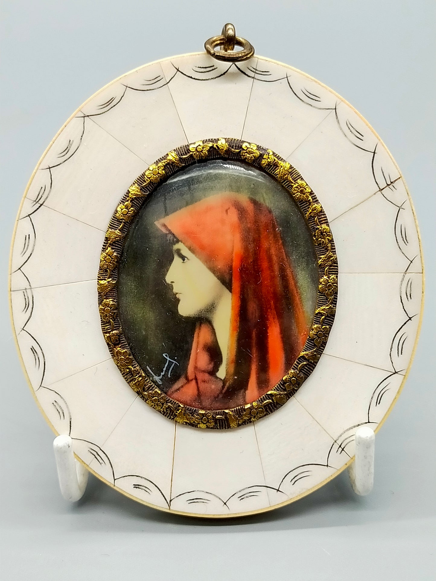 Antike Miniatur Portrait Malerei Elegante Dame mit rotem Schleier