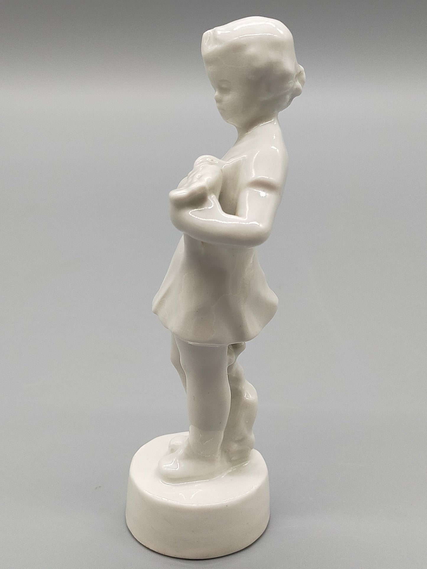Vintage Porzellan Figur Elegantes Mädchen in weißem Kleid