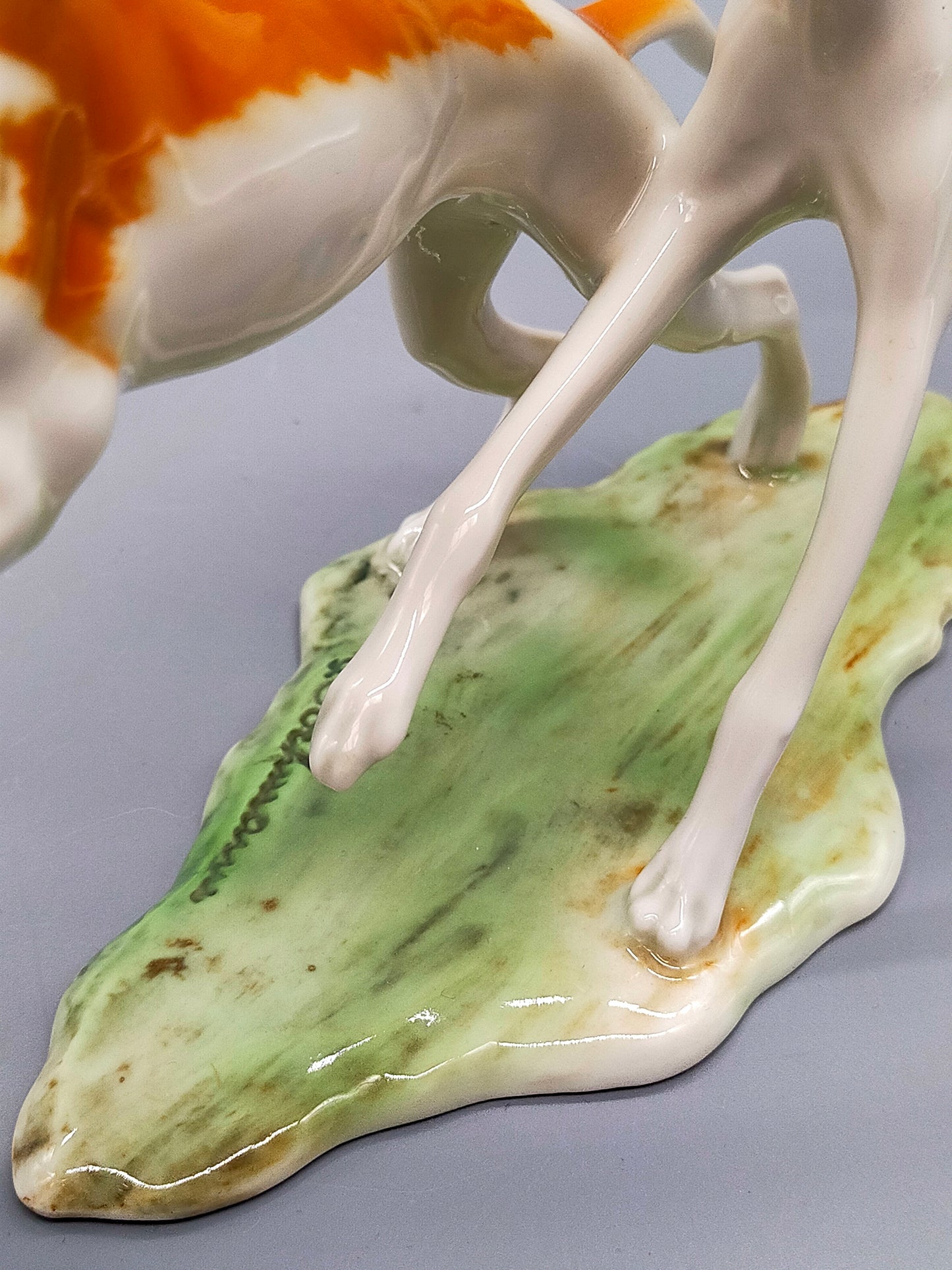 Kaiser Porzellan Figur Windhunde Laufende Hunde von G. Bochmann
