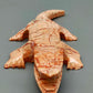 Handgeschnitztes Krokodil aus Naturstein Einzigartige Steinskulptur