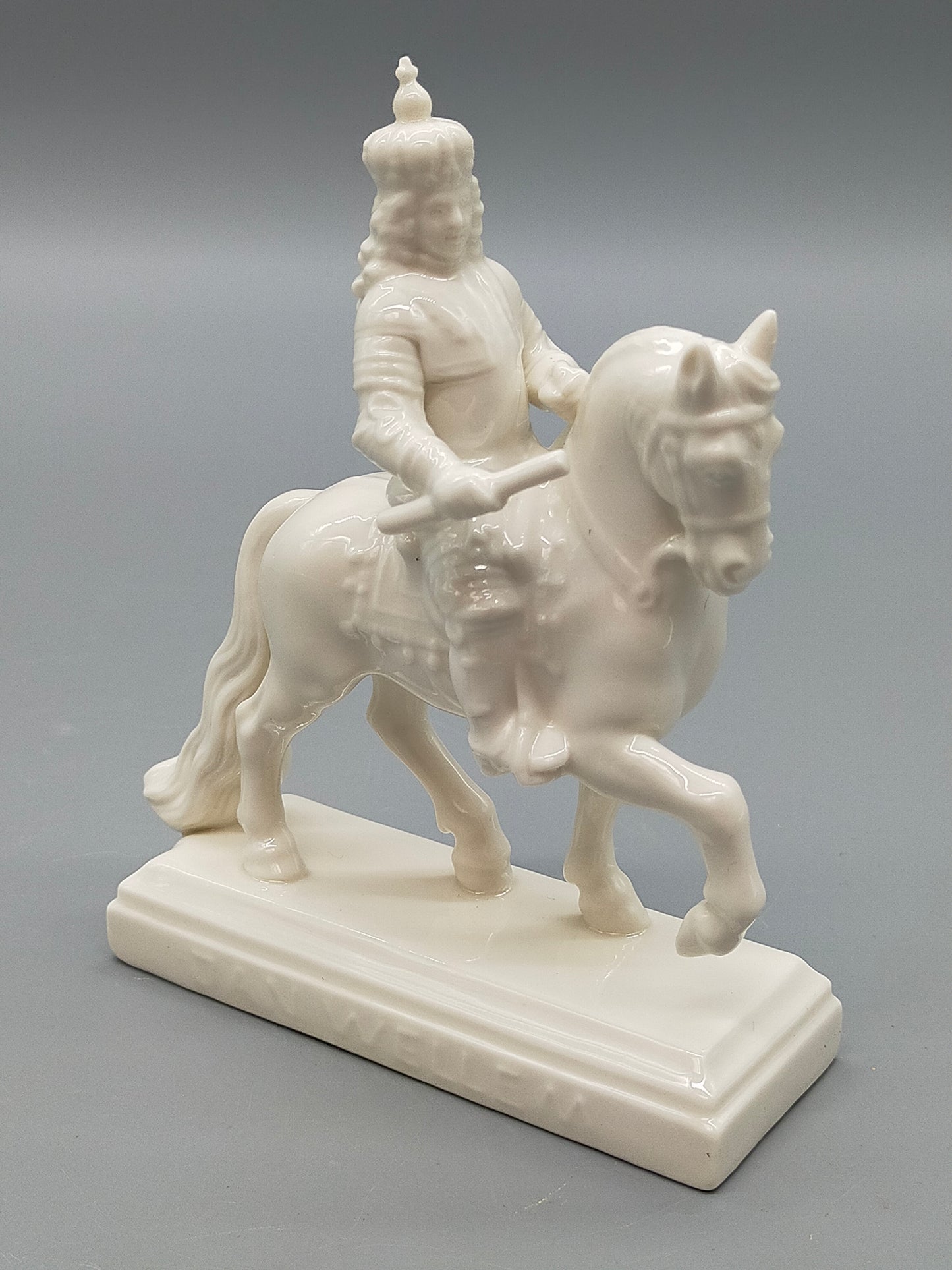 Nymphenburg Jan Wellem Reiterfigur Weißes Porzellan Kunstwerk
