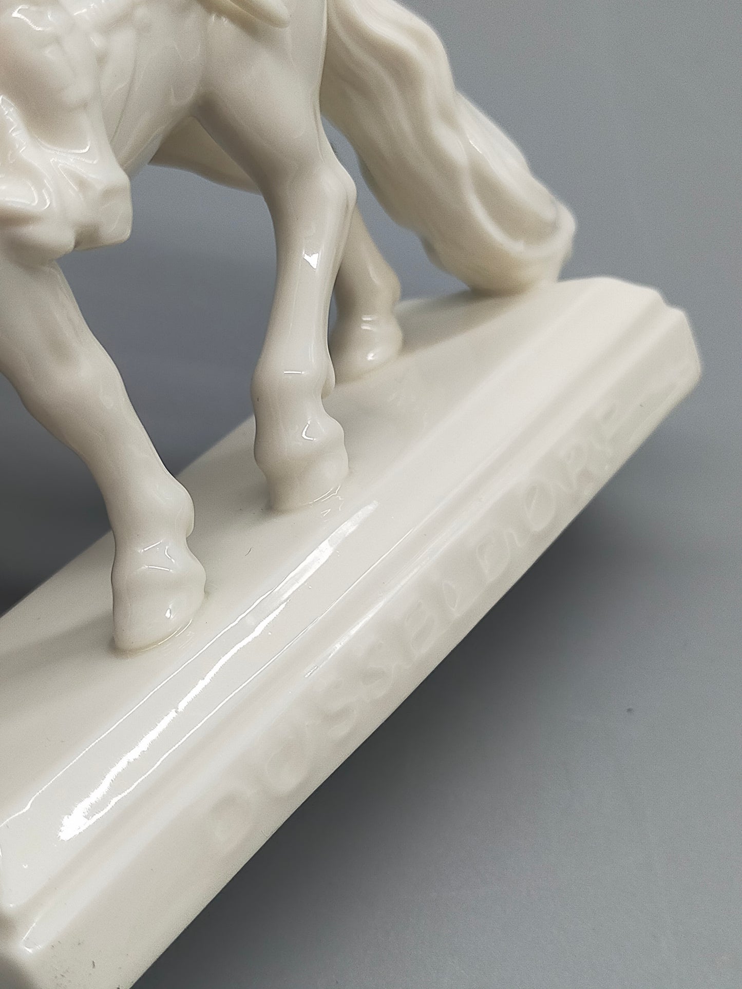 Nymphenburg Jan Wellem Reiterfigur Weißes Porzellan Kunstwerk