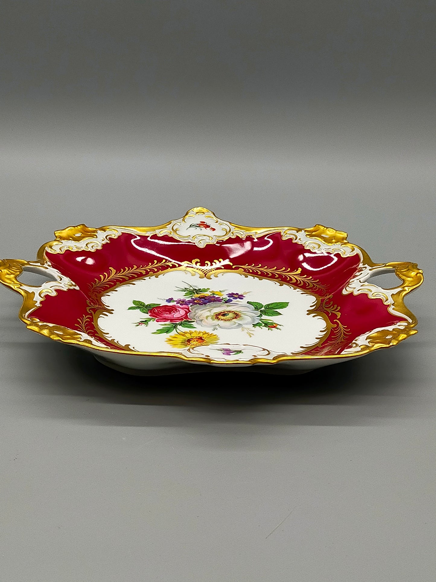 Edle Kaiser Porzellan Comtesse Prunkschale Barock Stil mit Gold