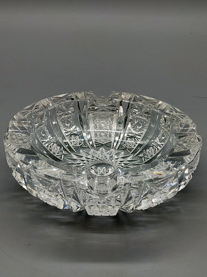 Kristallglas Aschenbecher Prachtvolles Design mit Sternenschliff
