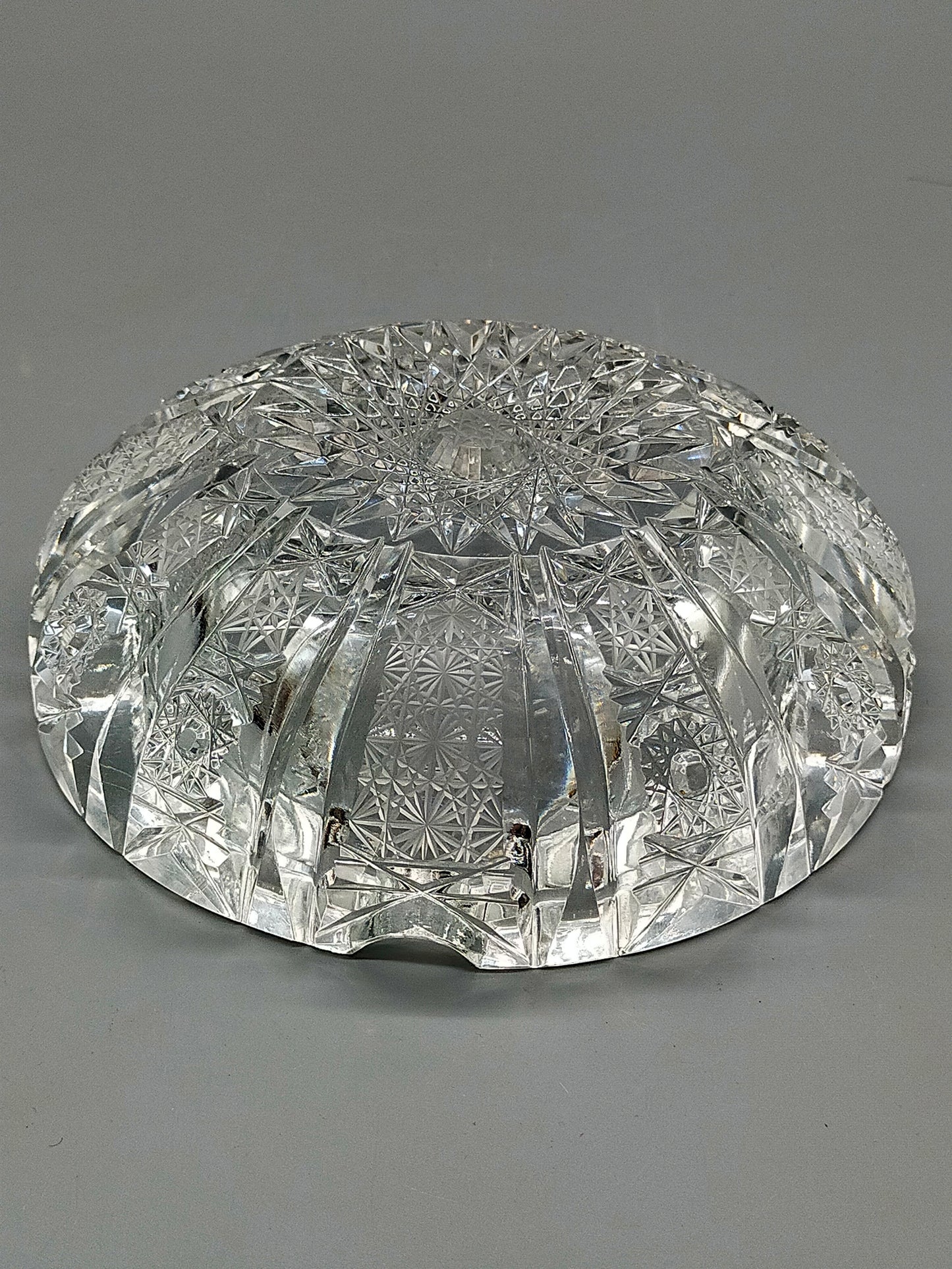 Kristallglas Aschenbecher Prachtvolles Design mit Sternenschliff