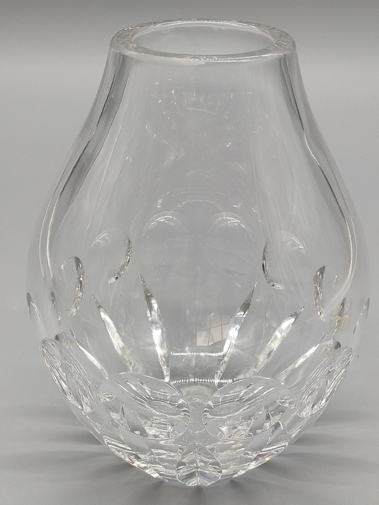 Edle Kristall Glas Vase Elegantes Schliffdesign für Blumen