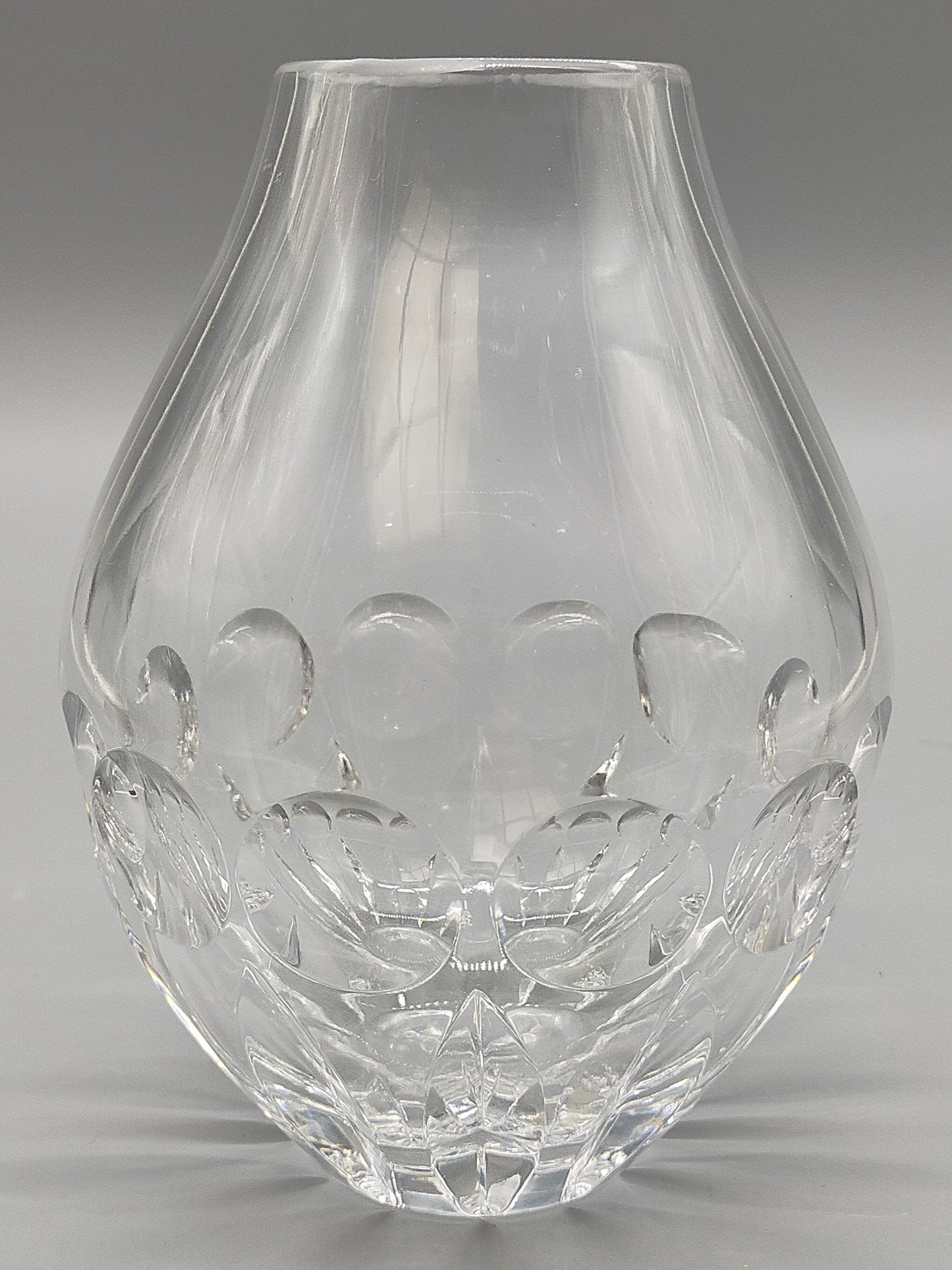 Edle Kristall Glas Vase Elegantes Schliffdesign für Blumen