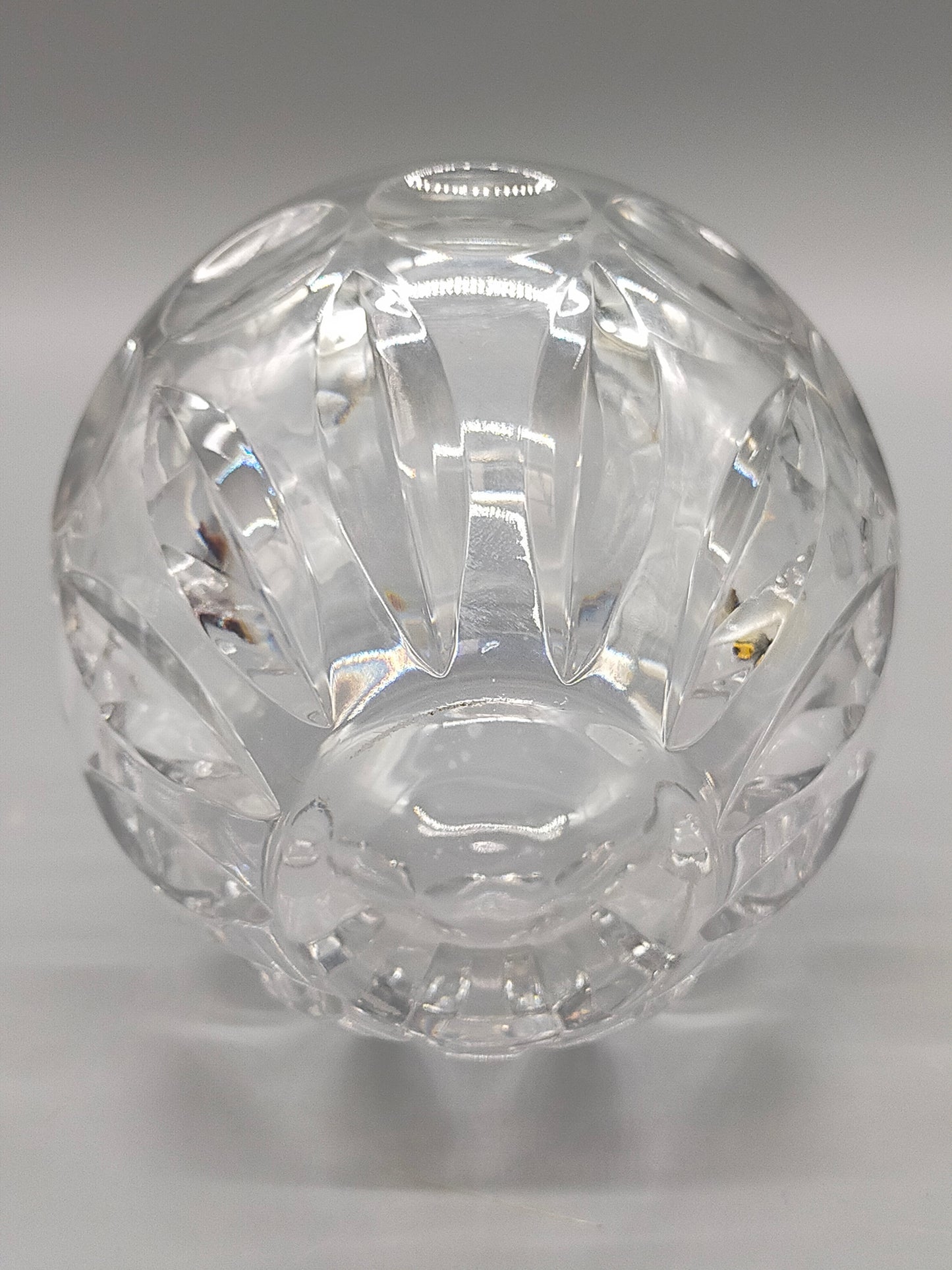 Edle Kristall Glas Vase Elegantes Schliffdesign für Blumen