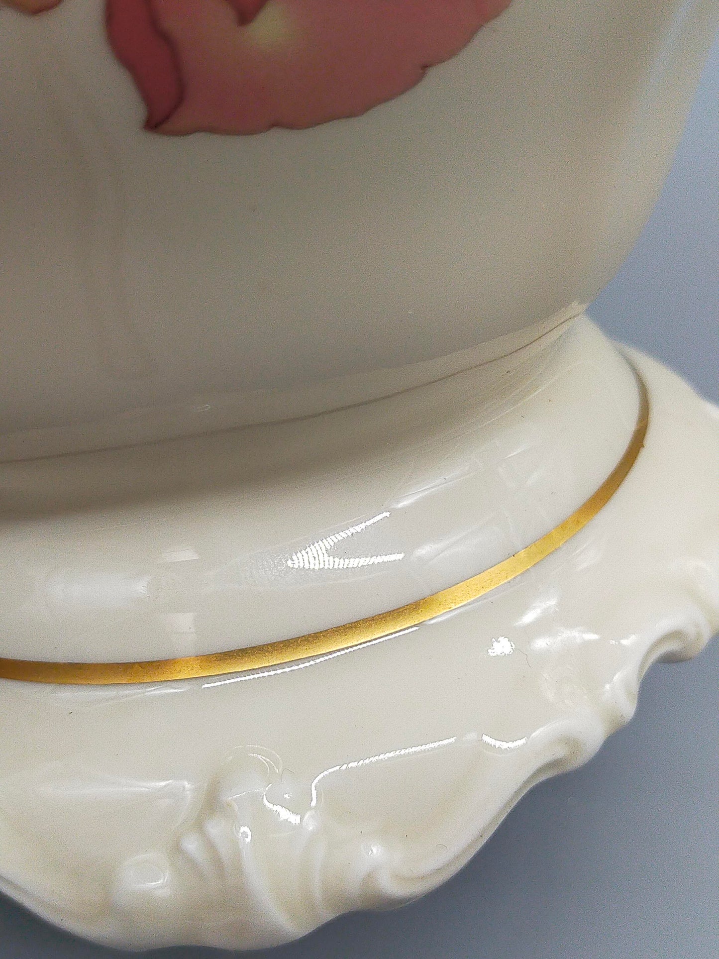 Edle Rosenthal Pompadour Porzellan Vase Rigoletto Rosendekor