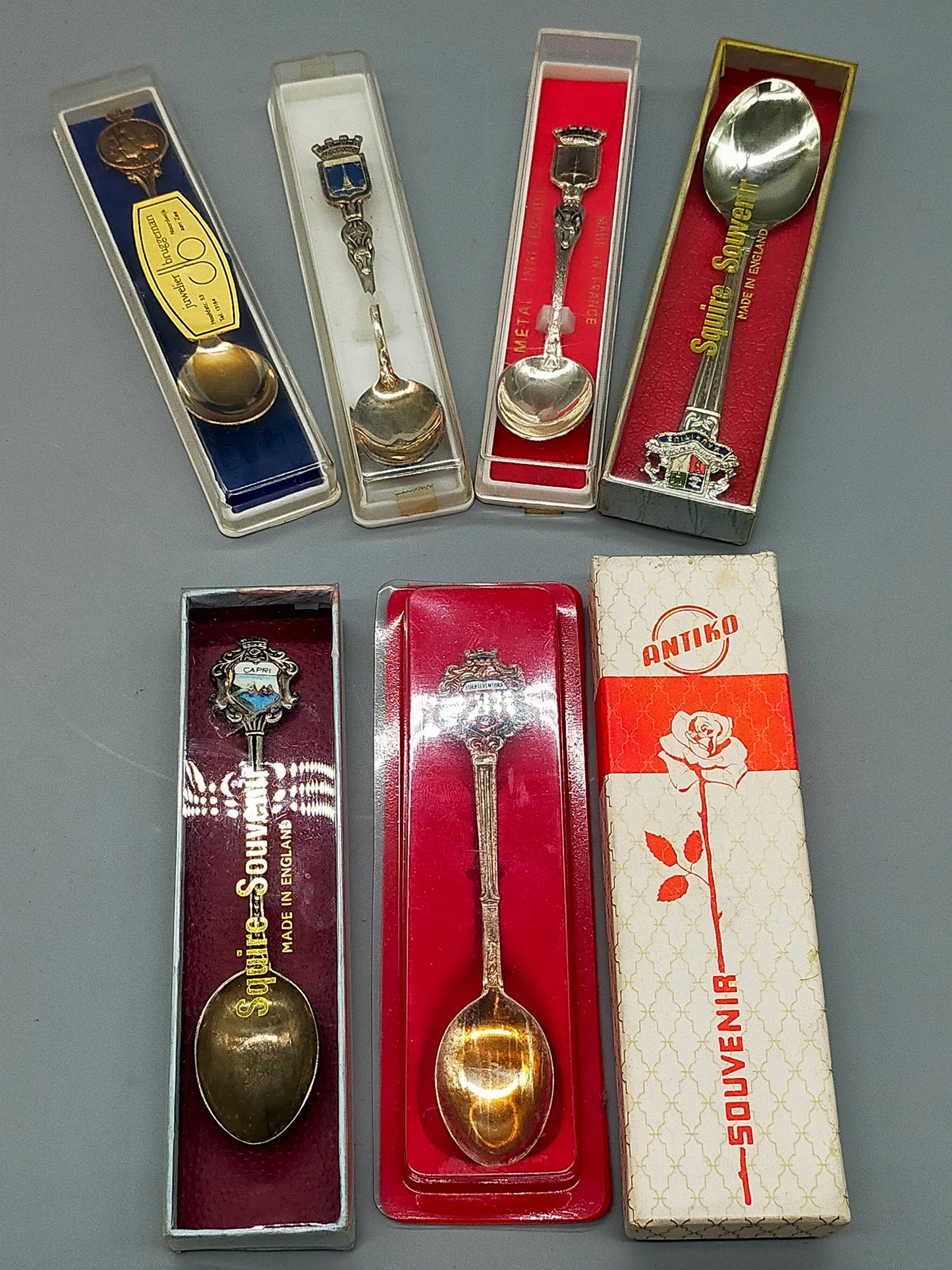 Vintage Antik Versilberte Souvenirlöffel Set – 7-teilig