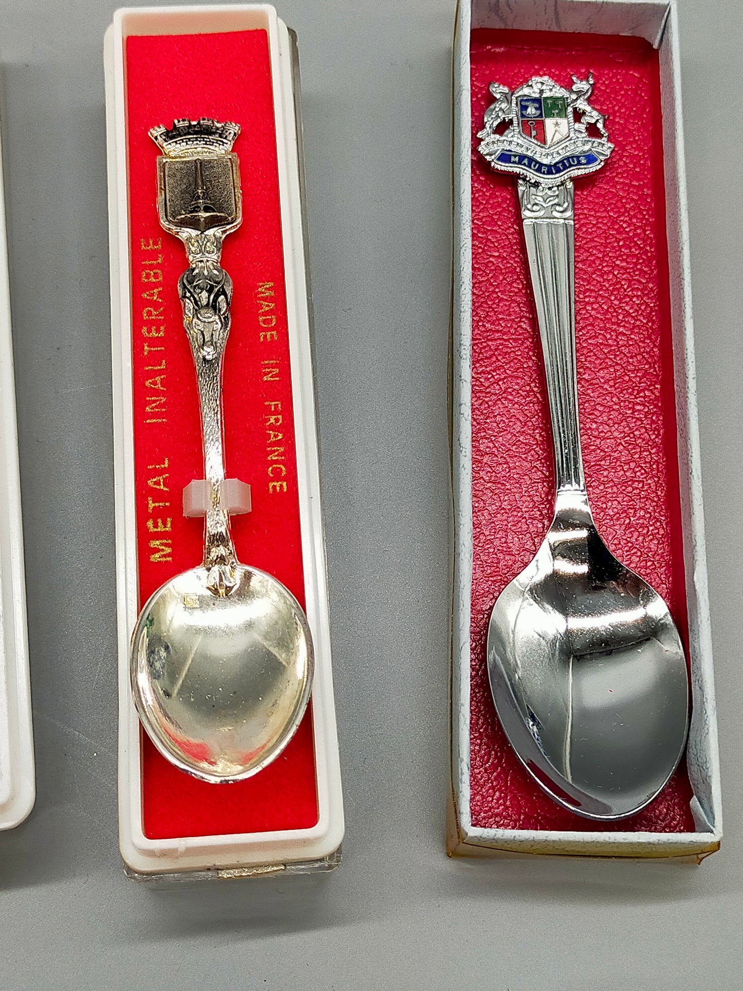 Vintage Antik Versilberte Souvenirlöffel Set – 7-teilig