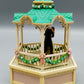Vintage Enesco True Love Spieluhr Romantisches tanzendes Paar