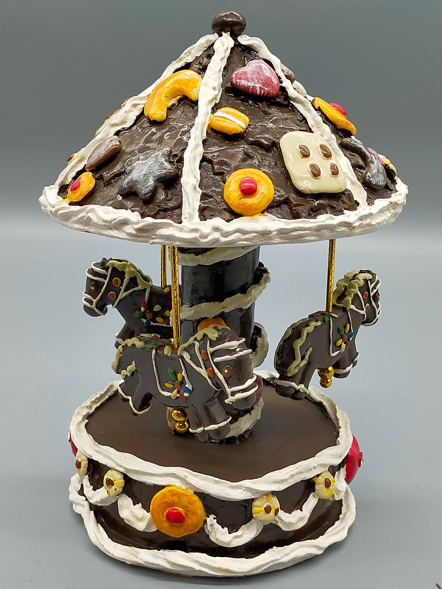 Vintage Karussell-Figur SpielUhr  Lebkuchen  design