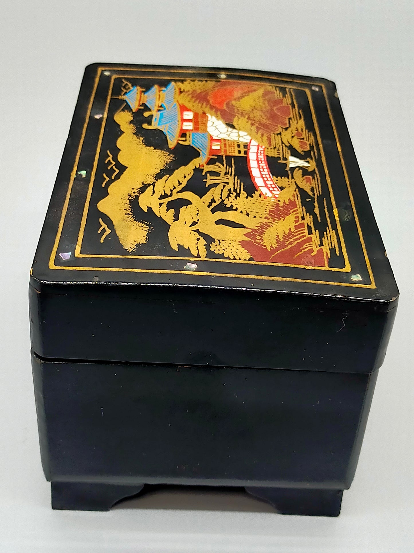 Asiatische Spieldose Schmuckschatulle mit Ballerina Schwarz Lack
