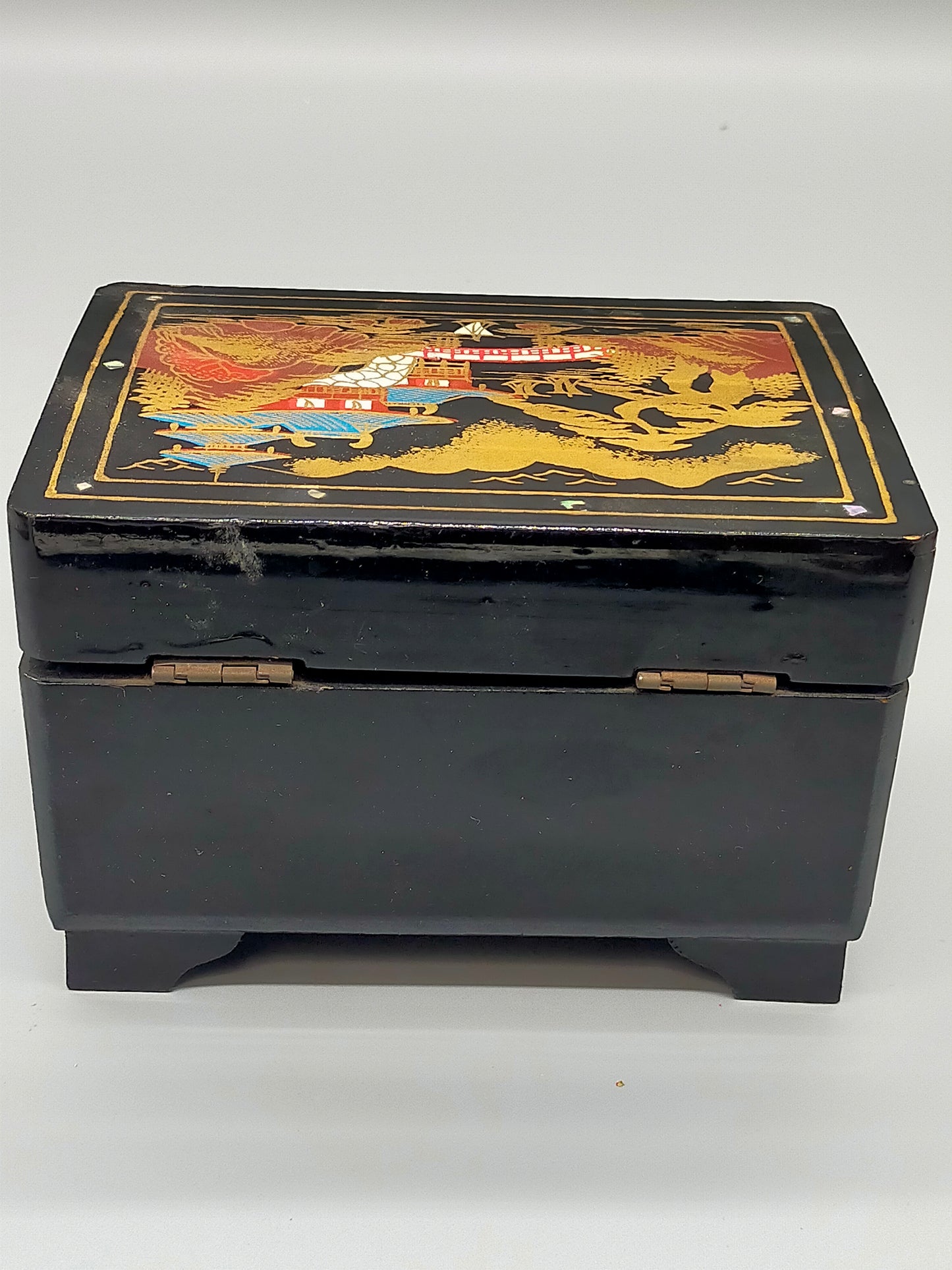Asiatische Spieldose Schmuckschatulle mit Ballerina Schwarz Lack