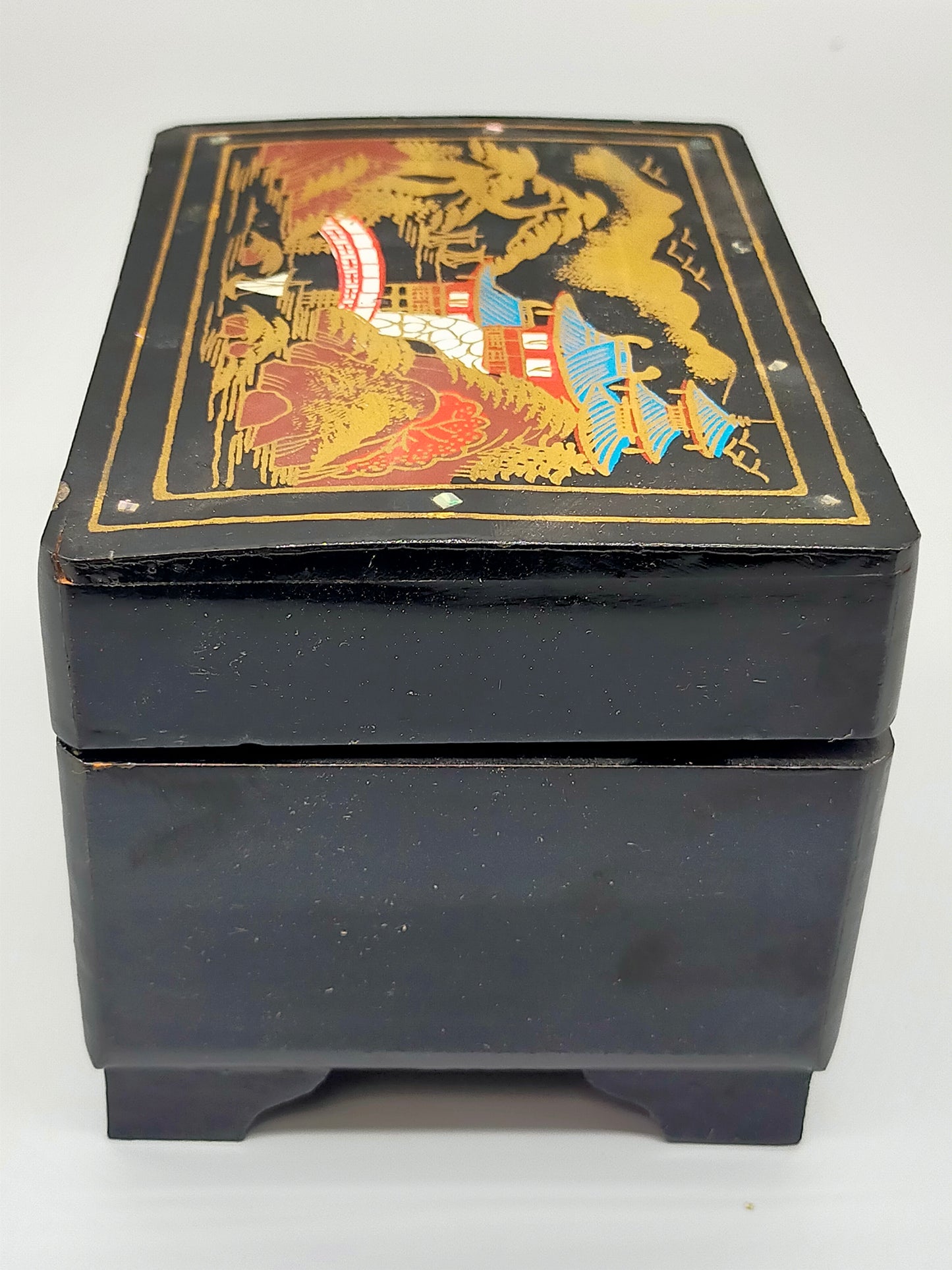 Asiatische Spieldose Schmuckschatulle mit Ballerina Schwarz Lack