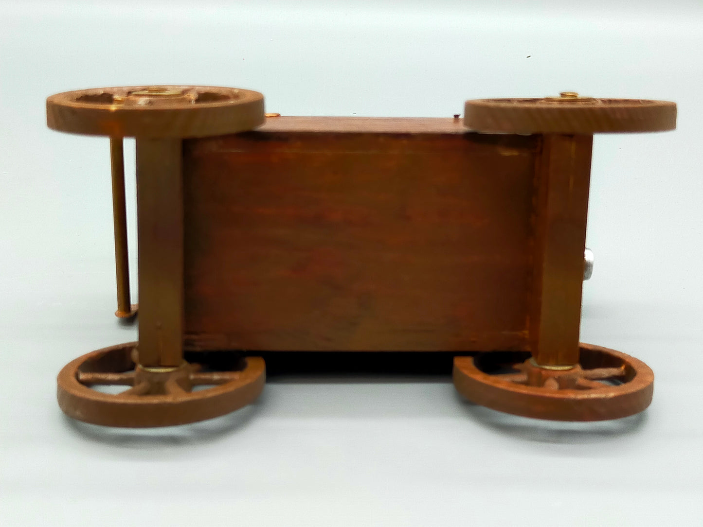 Antike Holz Spieluhr Wagen Rustikales Design mit Musikwerk