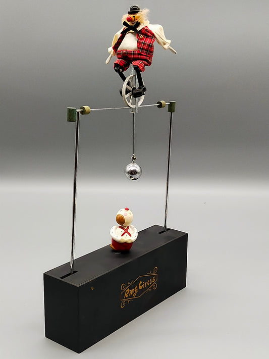Gilde Handwerk Ring Circus Spieluhr Clown auf Einrad Balance Spiel