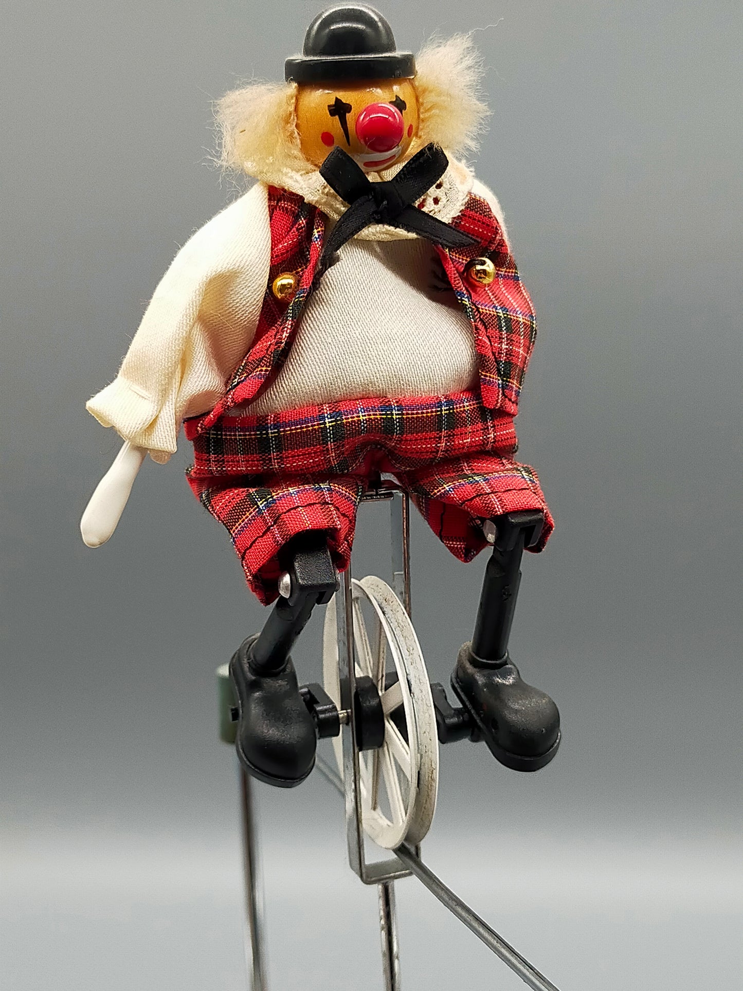 Gilde Handwerk Ring Circus Spieluhr Clown auf Einrad Balance Spiel