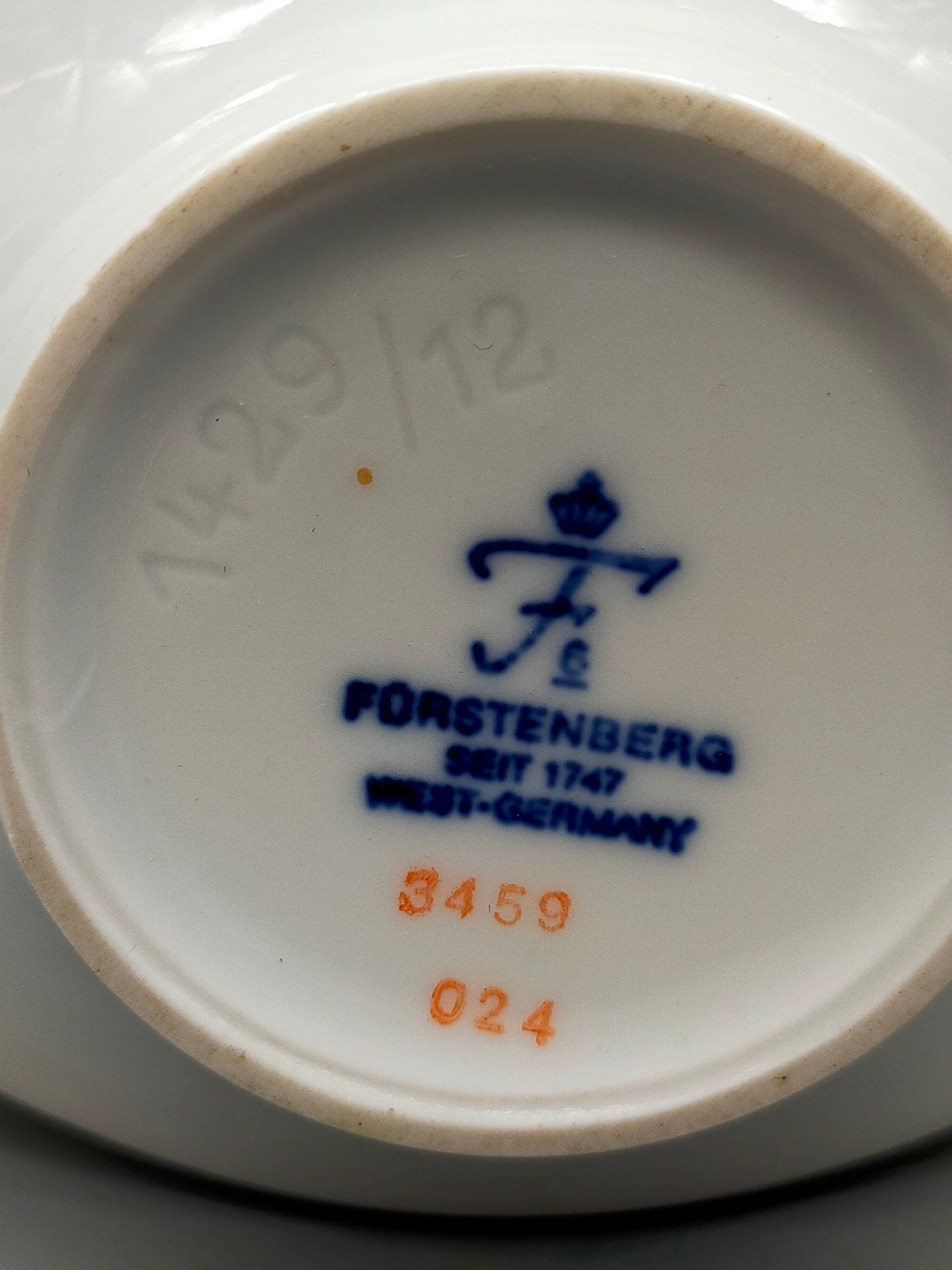 Titel Fürstenberg Porzellan Vase Goldene Vögel & Schmetterlinge