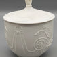 Edle Kaiser Bisquitporzellan Deckeldose M. Frey  Elegantes Relief-Design