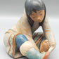 Lladró Porzellanfigur Eskimo Mädchen mit kalten Füßen Vintage