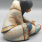 Lladró Porzellanfigur Eskimo Mädchen mit kalten Füßen Vintage
