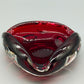 Murano Glas Aschenbecher Rubinrot & Massiv Sommerso Stil