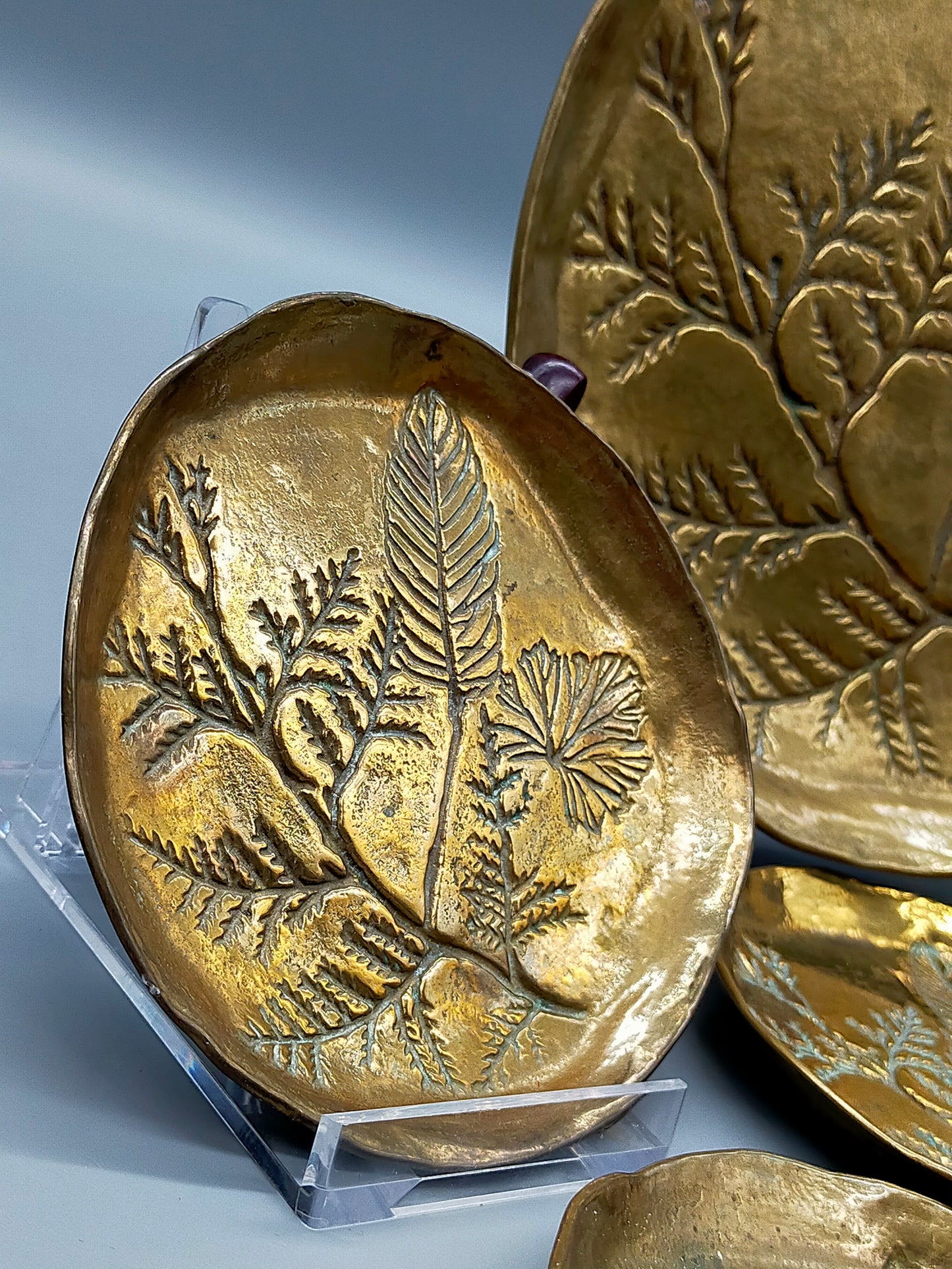 Botanische Messing Schalen Set 6-teilig Handgearbeitet mit Farnmotiv