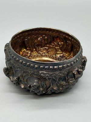 Antike Silber Schale mit Relief Getriebene Prunkschale Asiatika