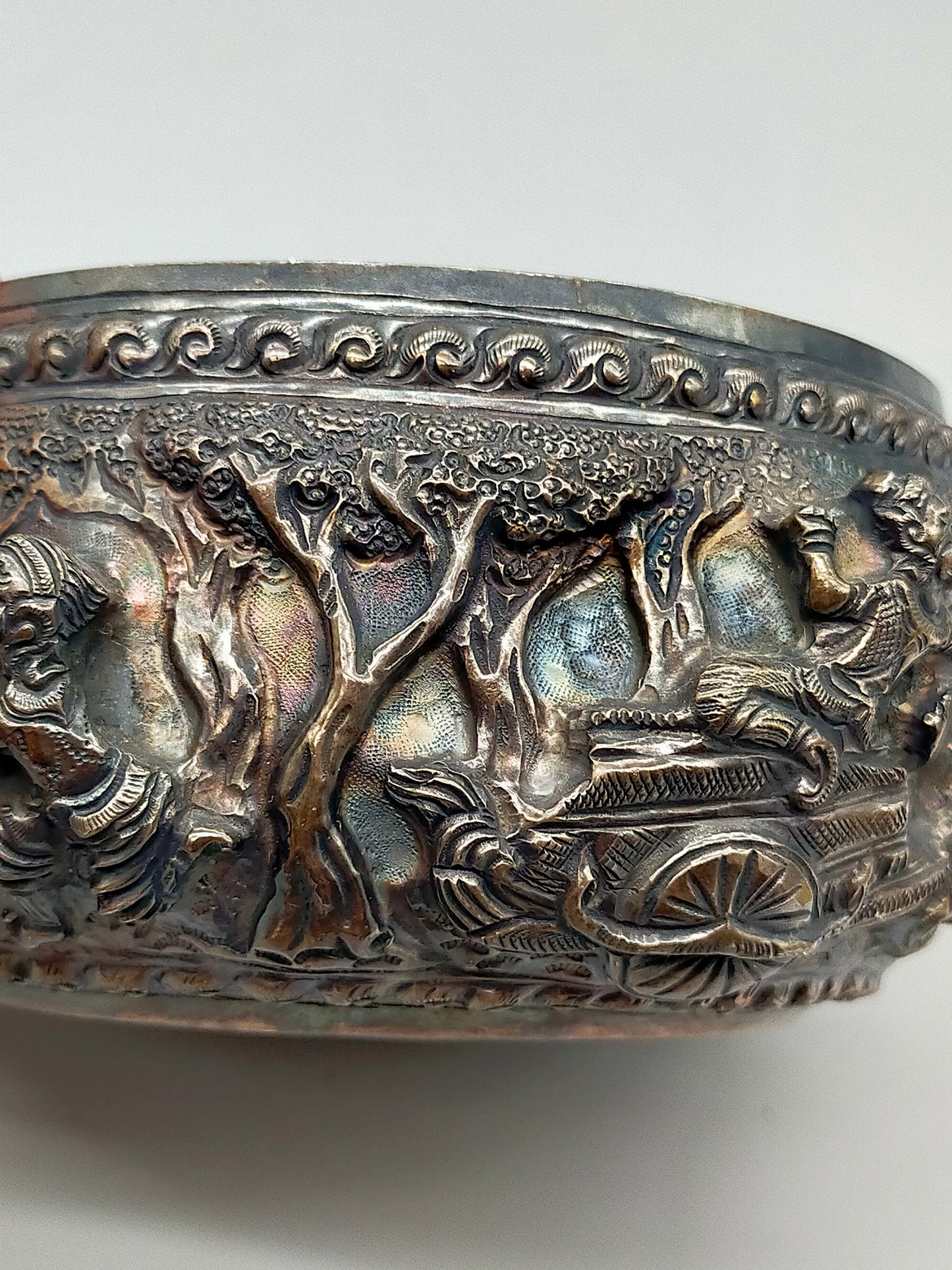 Antike Silber Schale mit Relief Getriebene Prunkschale Asiatika
