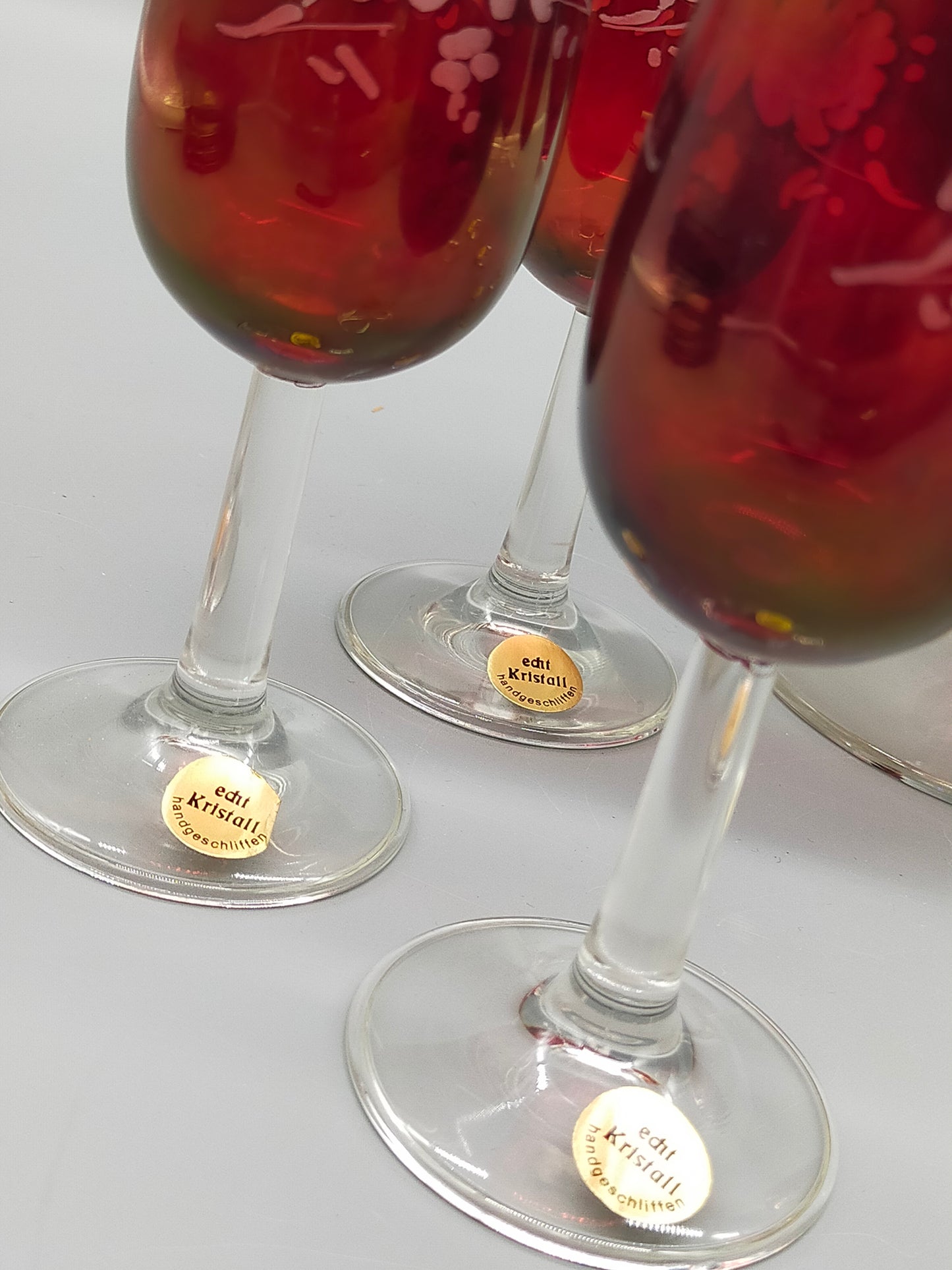 Edles Kristall Likörset in Rubinrot mit Karaffe und 6 Gläsern