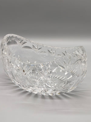 Edle Kristallglasschale mit Sternschliff Elegante Dekoschale