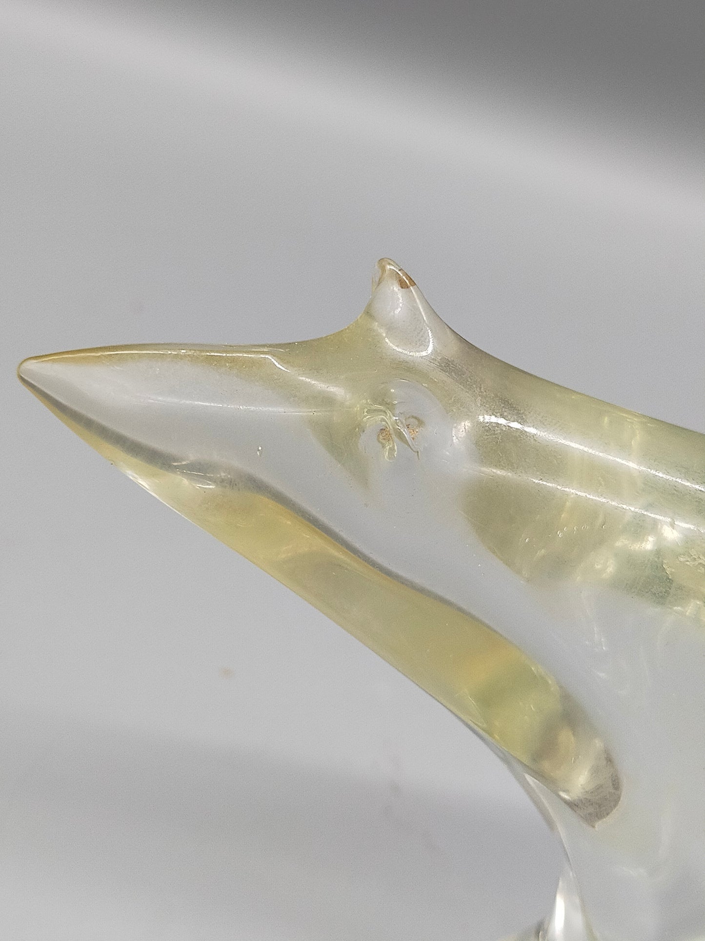 Edle Eisbär Glasfigur – Kunstvolles Design aus klarem Massivglas