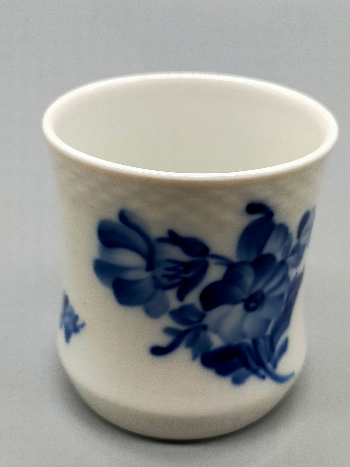Royal Copenhagen Blaue Blume Becher Klassisches Porzellan