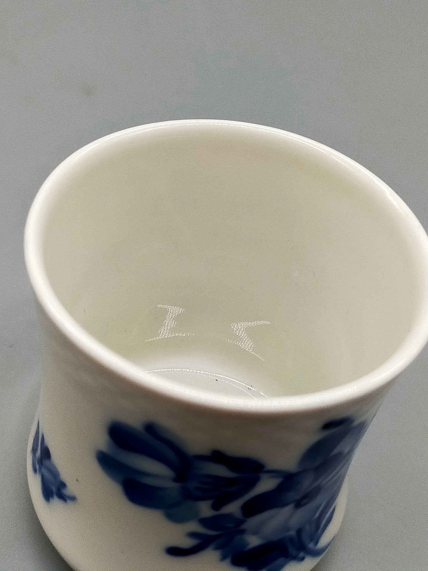 Royal Copenhagen Blaue Blume Becher Klassisches Porzellan
