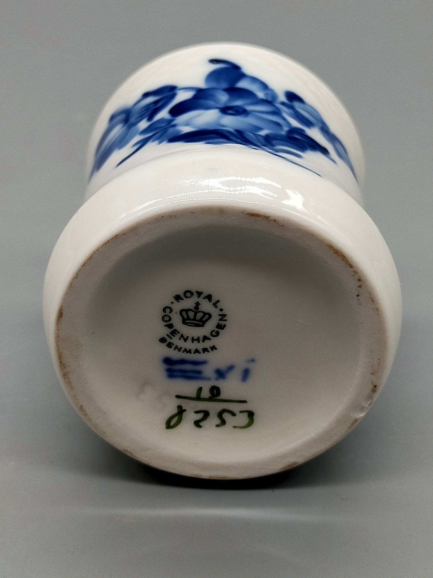 Royal Copenhagen Blaue Blume Becher Klassisches Porzellan