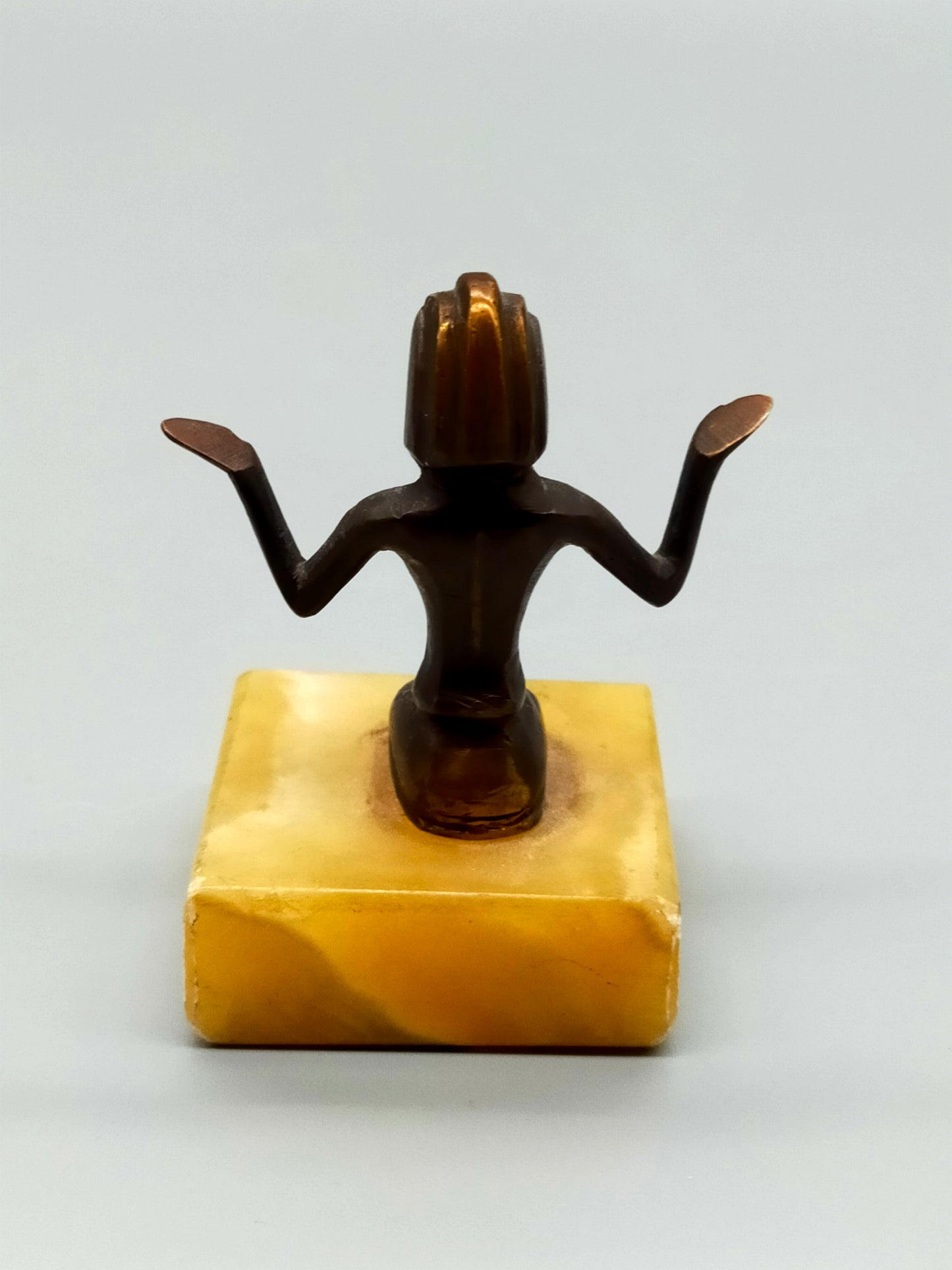 Ägyptische Pharaonin Figur Miniatur Bronze Skulptur auf Onyx Sockel
