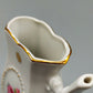 Klassischer Porzellan Kurbecher Vintage Schnabeltasse