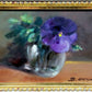 B. Wagner – Violette Blüte in Vase – Klassisches Ölgemälde im Goldrahmen
