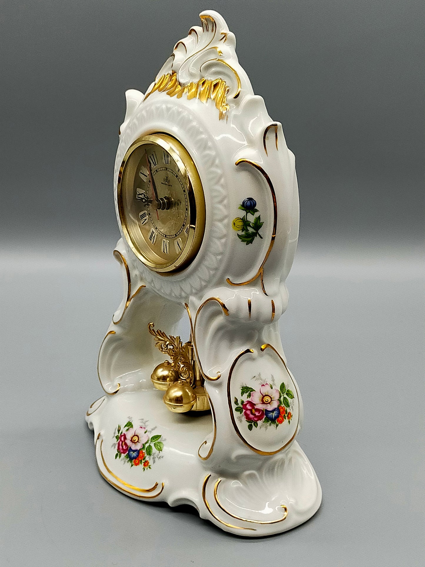 Elegante Meister-Quarz Porzellan Tisch Uhr