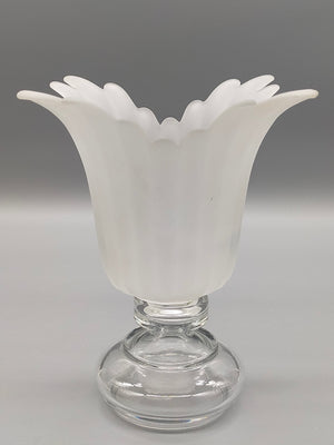 Elegante Glasvase aus Satin glas Kelchform im Art-Déco-Stil