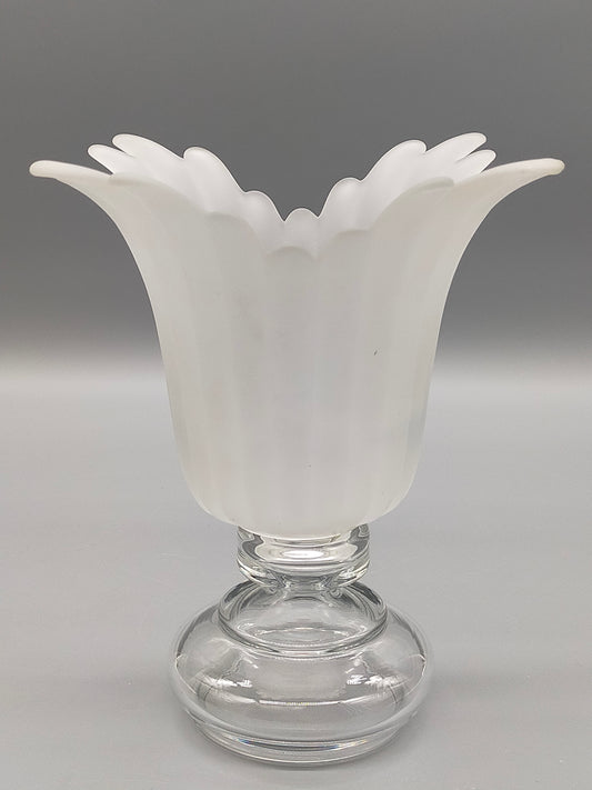 Elegante Glasvase aus Satin glas Kelchform im Art-Déco-Stil