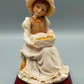 Giuseppe Armani Porzellanfigur – Mädchen mit Küken im Korb (1982)